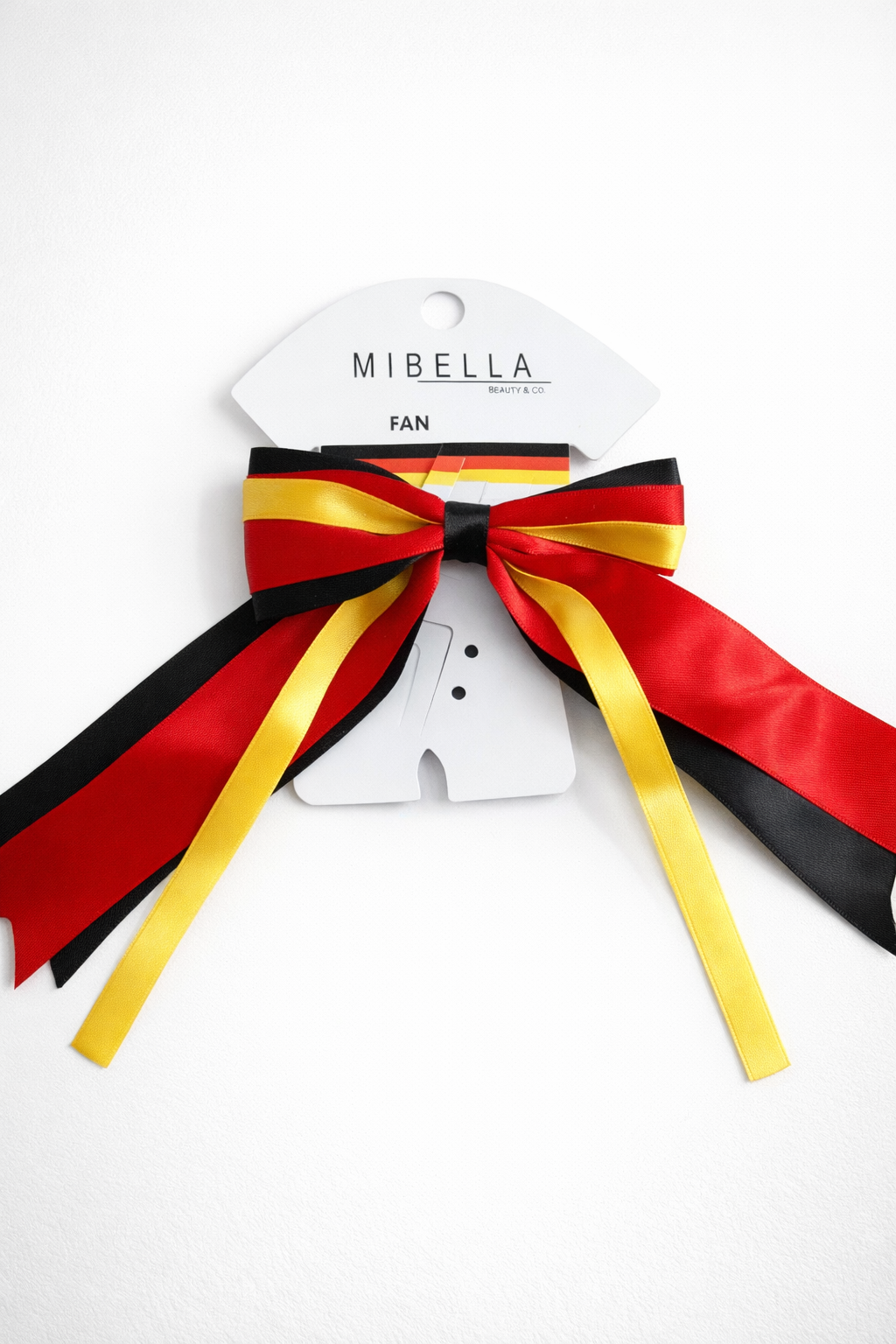 Fan-Patentspange Schwarz-Rot-Gold – Perfektes Accessoire zur Fußball WM 2026